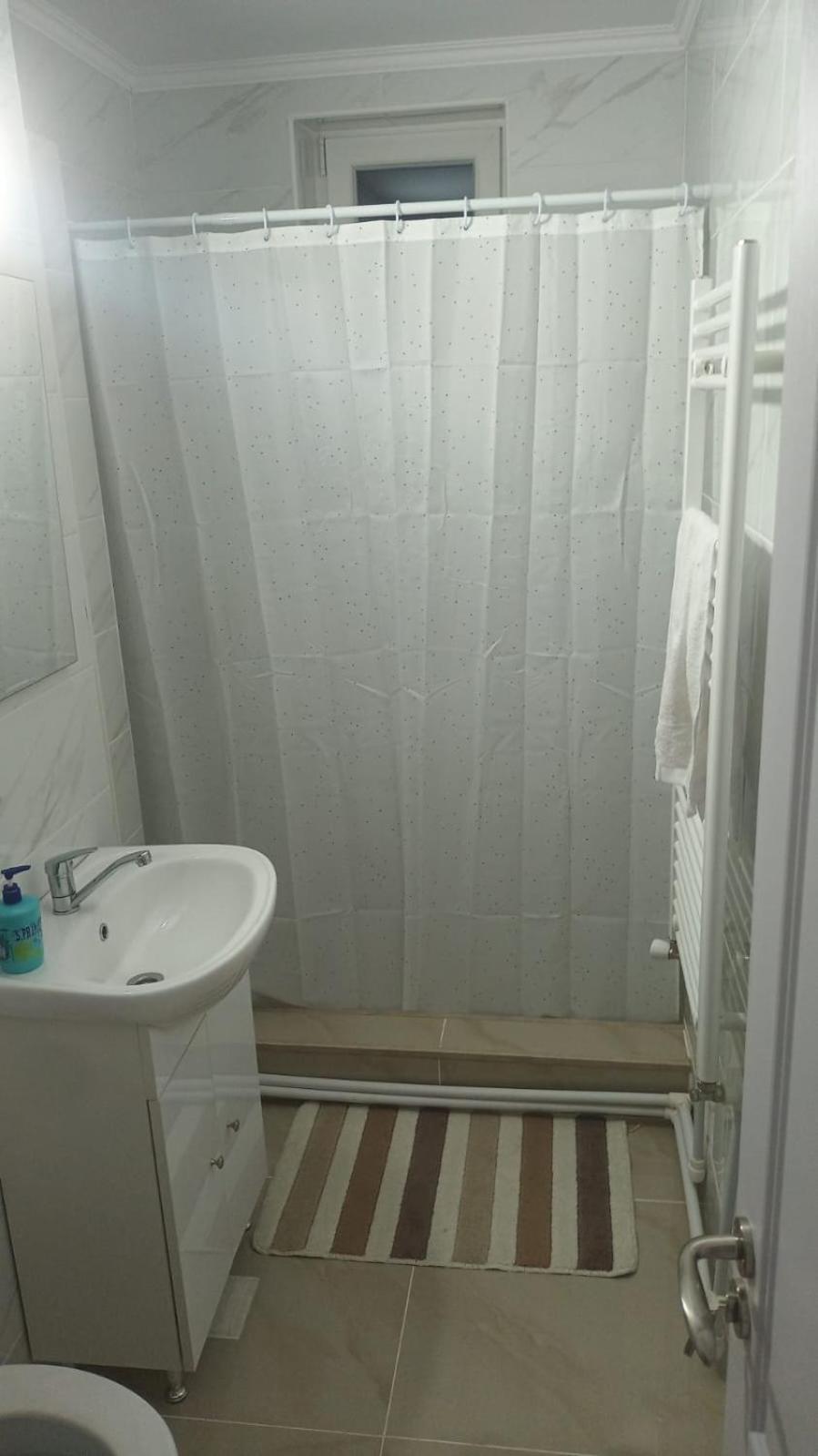 Sorinaapartament Targu Neamt Exterior foto